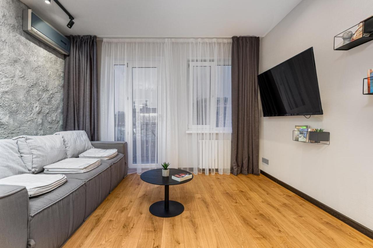 Bloody Lisa Design Apartment 敖德萨 外观 照片